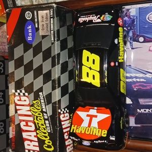 Ernie Irvan #88 1995 TBird 1:24 Diecast Bank